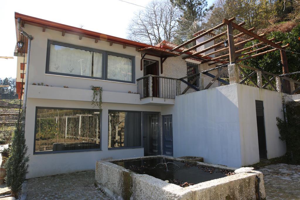 מלון Loivos da Ribeira Casa Do Escoivo מראה חיצוני תמונה